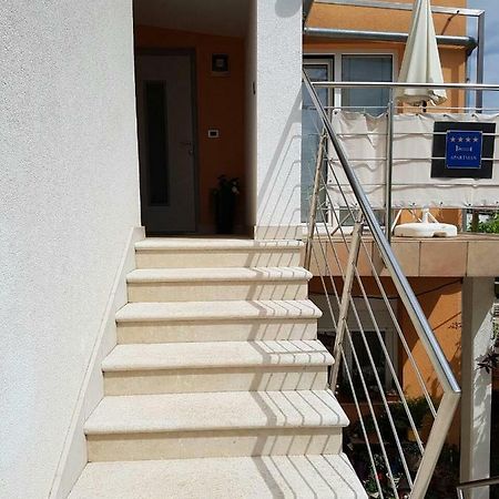 Apartment Lency Novigrad  Exterior photo